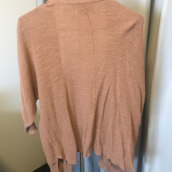 American Eagle Rust Colored Cardigan - Picture 2 of 3
